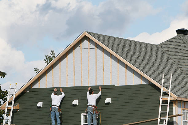 Professional Siding Installation technician working in Dunkirk, OH